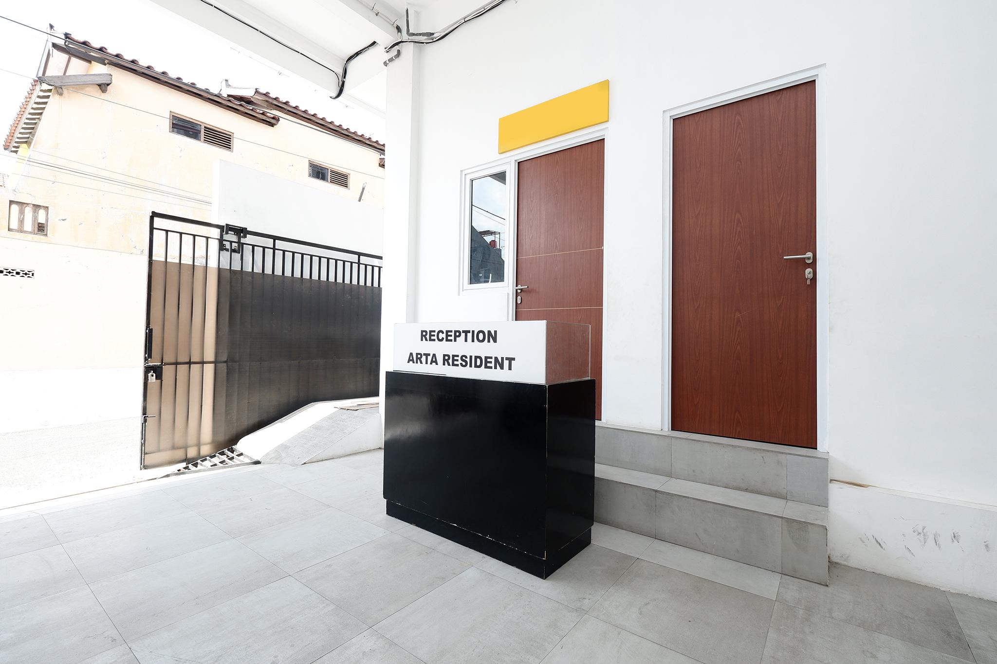 Spot On 2026 Arta Residence Semarang Zewnętrze zdjęcie