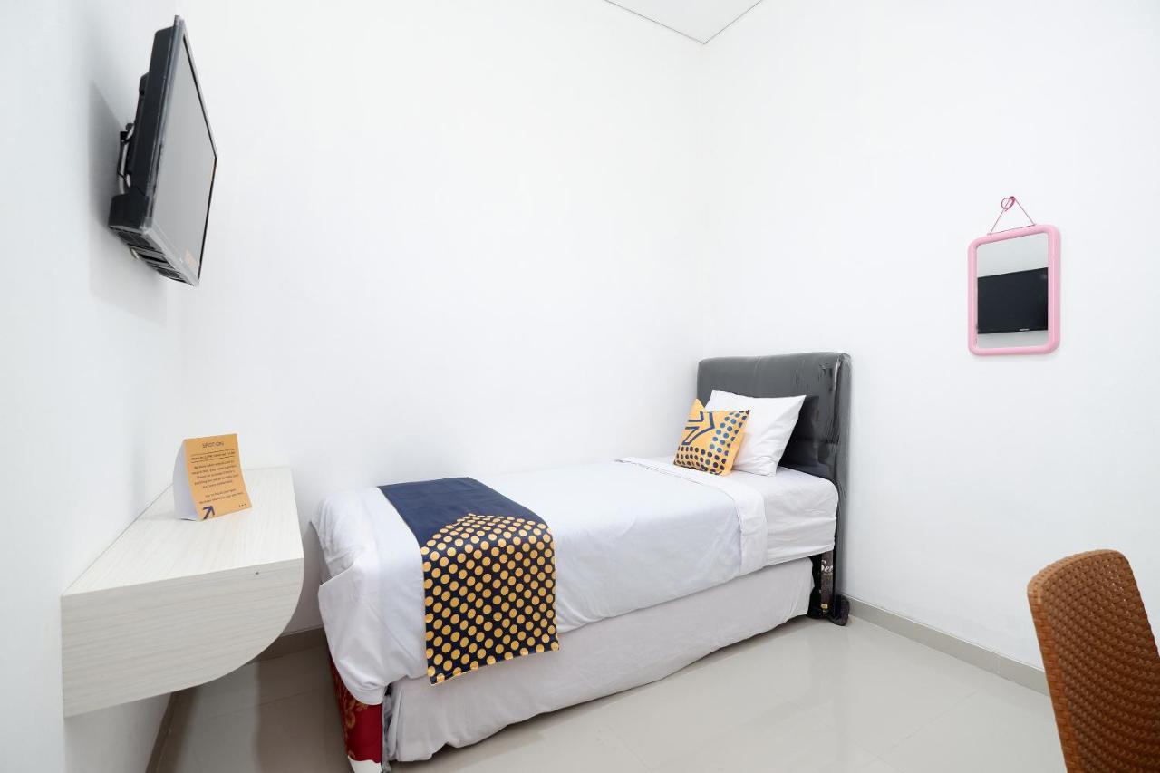 Spot On 2026 Arta Residence Semarang Zewnętrze zdjęcie