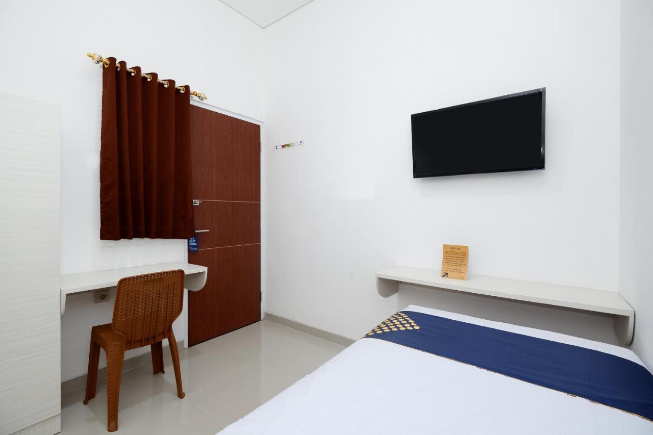 Spot On 2026 Arta Residence Semarang Zewnętrze zdjęcie